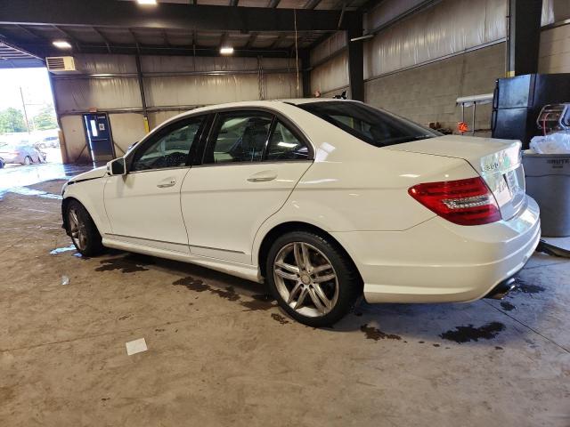 WDDGF8AB9EA945029 - 2014 MERCEDES-BENZ C 300 4MATIC WHITE photo 2