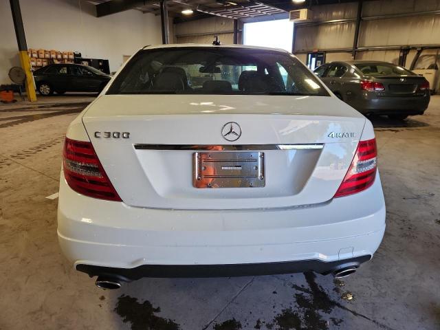 WDDGF8AB9EA945029 - 2014 MERCEDES-BENZ C 300 4MATIC WHITE photo 6