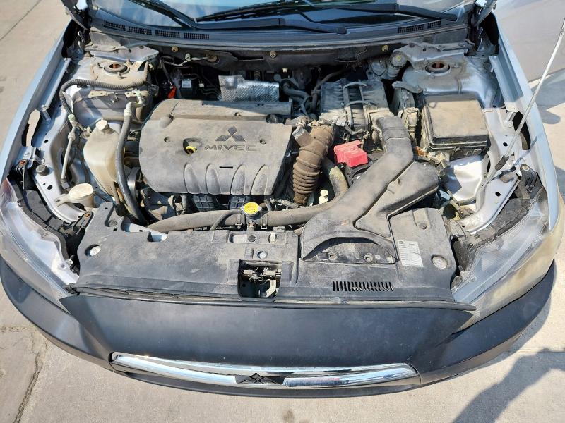 JA32U2FU9BU022978 - 2011 MITSUBISHI LANCER ES/ES SPORT Srebrny zdjęcie 11