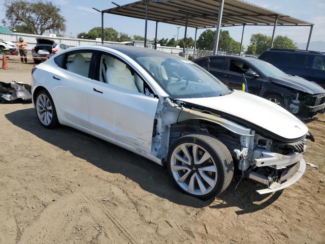 5YJ3E1EA3KF509980 - 2019 TESLA MODEL 3 WHITE photo 4