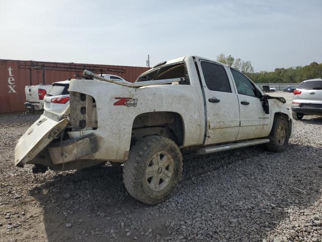 3GCEK13MX7G518837 - 2007 CHEVROLET SILVERADO K1500 CREW CAB WHITE photo 3