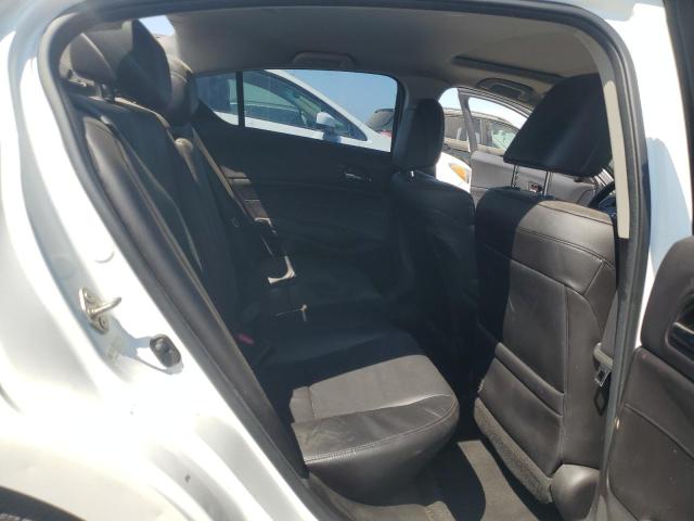 19VDE1F75EE007501 - 2014 ACUR ILX 20 TECH WHITE photo 10