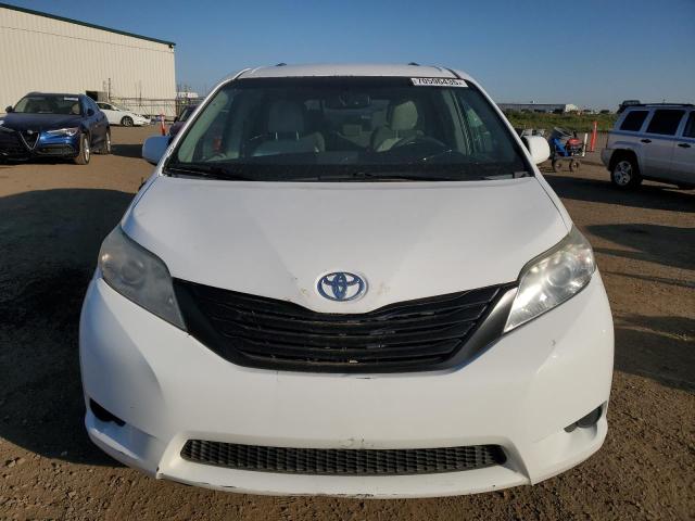 5TDJK3DC4CS040779 - 2012 TOYOTA SIENNA LE 白色 照片 5
