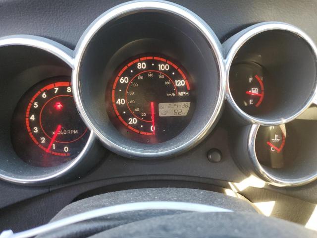 2T1KR32E05C414238 - 2005 TOYOTA COROLLA MA XR WHITE photo 9