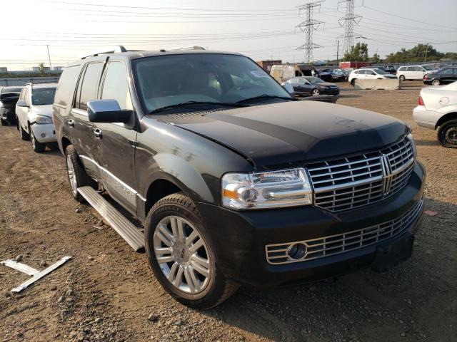 5LMJJ2J55DEL08497 - 2013 LINCOLN NAVIGATOR შავი ფოტო 4