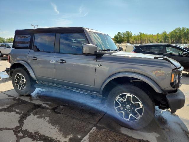 1FMEE5BP6PLB75758 - 2023 FORD BRONCO BASE GRAY photo 4