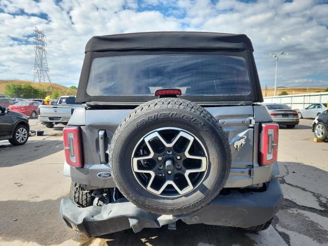 1FMEE5BP6PLB75758 - 2023 FORD BRONCO BASE GRAY photo 6