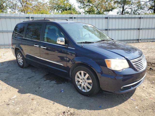2C4RC1CG0CR369142 - 2012 CHRYSLER TOWN & COU TOURING L BLUE photo 4