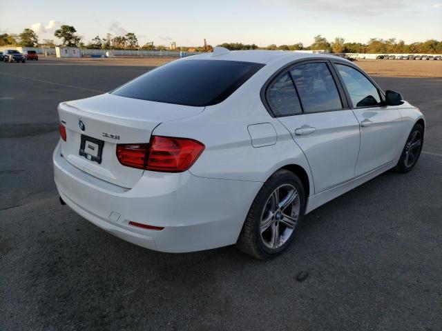 WBA3C3G56FNS73847 - 2015 BMW 320 I XDRIVE WHITE photo 3