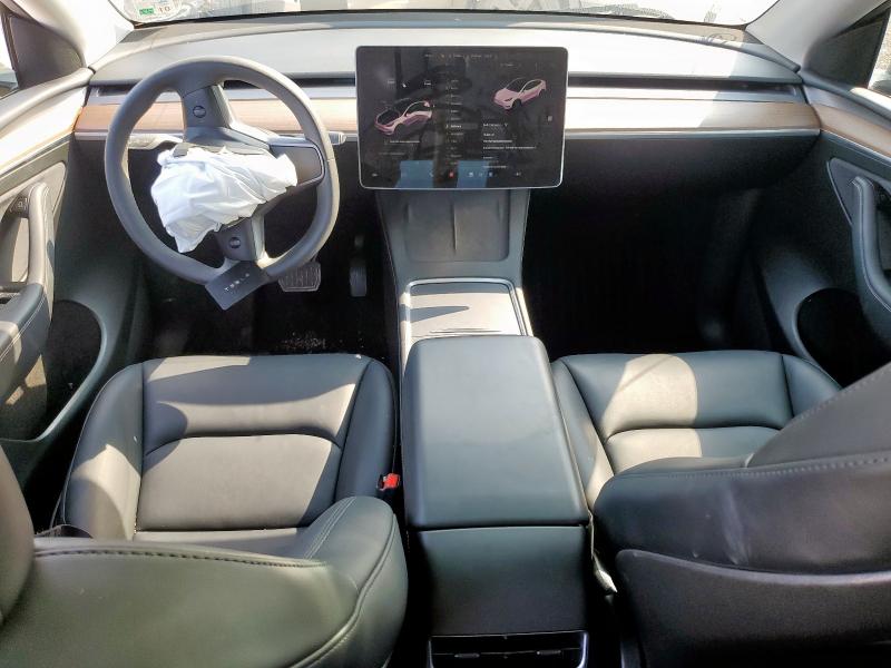 7SAYGDED8SF230698 - 2025 TESLA MODEL Y ნაცრისფერი ფოტო 8