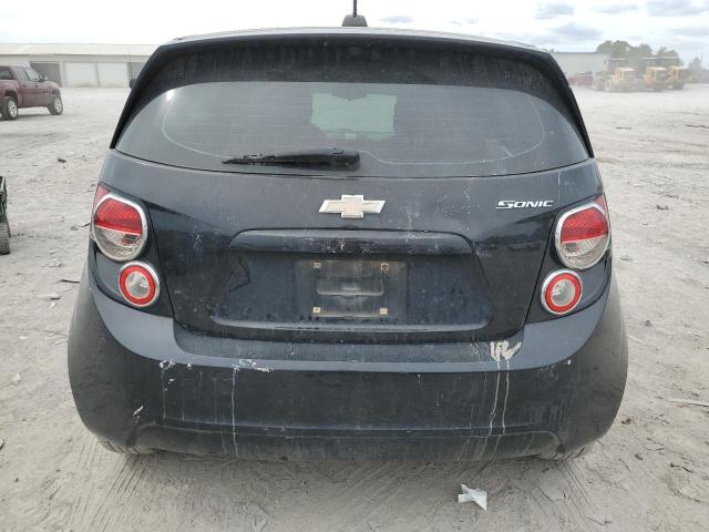 1G1JA6SH2G4132518 - 2016 CHEVROLET SONIC LS შავი ფოტო 6