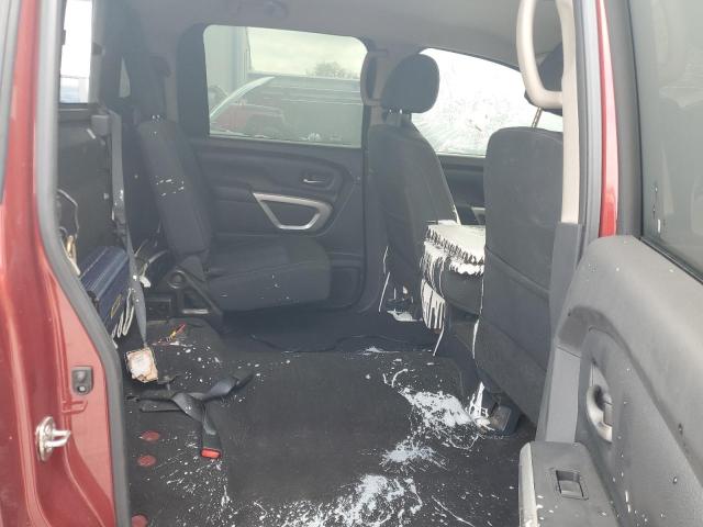 1N6AA1EJ4JN534595 - 2018 NISSAN TITAN S 红色 照片 10