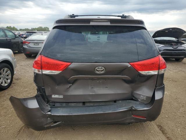 5TDDK3DC4DS054440 - 2013 TOYOTA SIENNA XLE GRAY photo 6