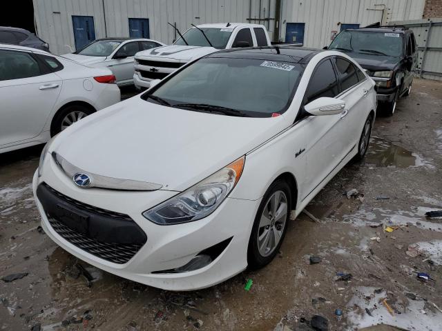 KMHEC4A44CA030442 - 2012 HYUNDAI SONATA HYBRID WHITE photo 1