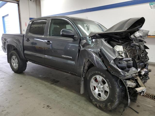 3TMLU4EN8AM045649 - 2010 TOYOTA TACOMA DOUBLE CAB 灰色 照片 4