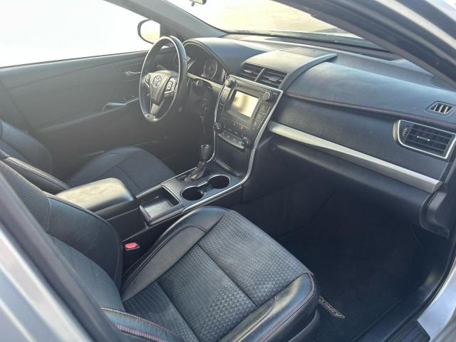 4T1BF1FK5GU128528 - 2016 TOYT CAMRY LE SILVER photo 5