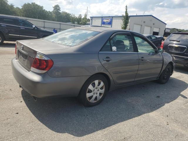 4T1BE30K35U964066 - 2005 TOYOTA CAMRY LE GRAY photo 3