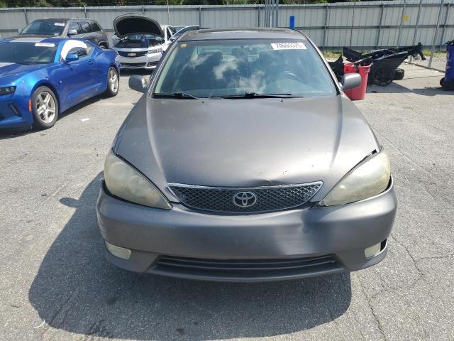 4T1BE30K35U964066 - 2005 TOYOTA CAMRY LE GRAY photo 5