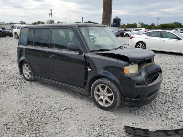 JTLKT334450203520 - 2005 TOYOTA SCION XB BLACK photo 4