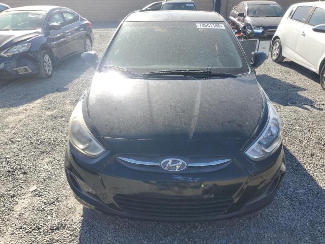 KMHCT4AE3HU302890 - 2017 HYUNDAI ACCENT SE BLACK photo 5