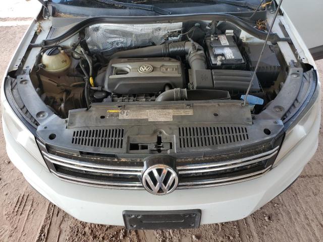 WVGAV7AX7FW613437 - 2015 VOLKSWAGEN TIGUAN S WHITE photo 12