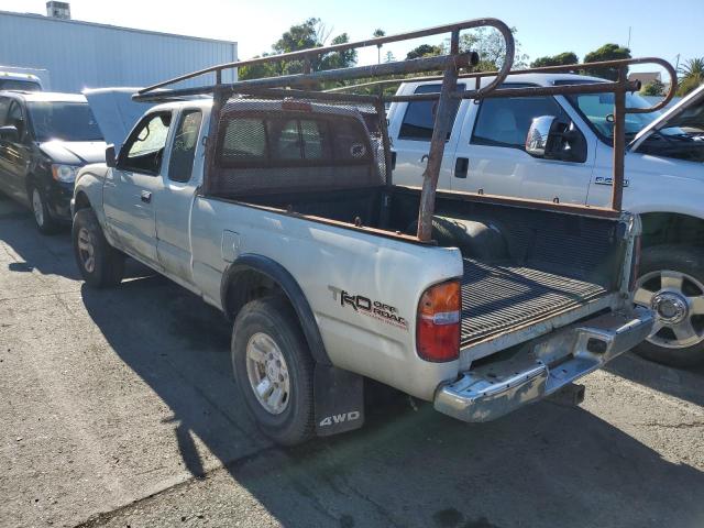 4TAWN72N6YZ653500 - 2000 TOYOTA TACOMA XTRACAB SILVER photo 2