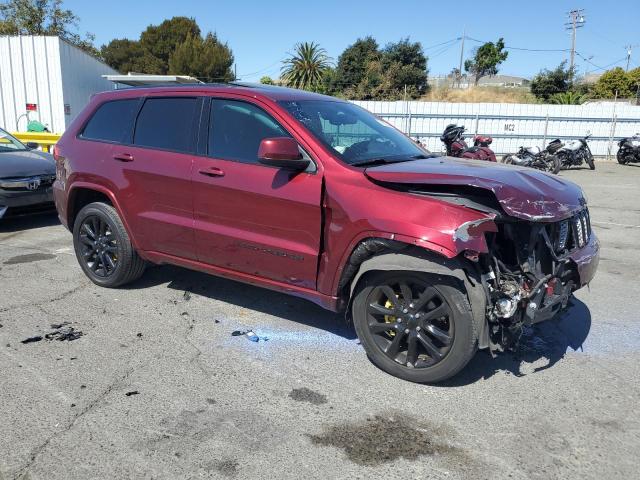 1C4RJFAG5JC396137 - 2018 JEEP GRAND CHER LAREDO BURGUNDY photo 4