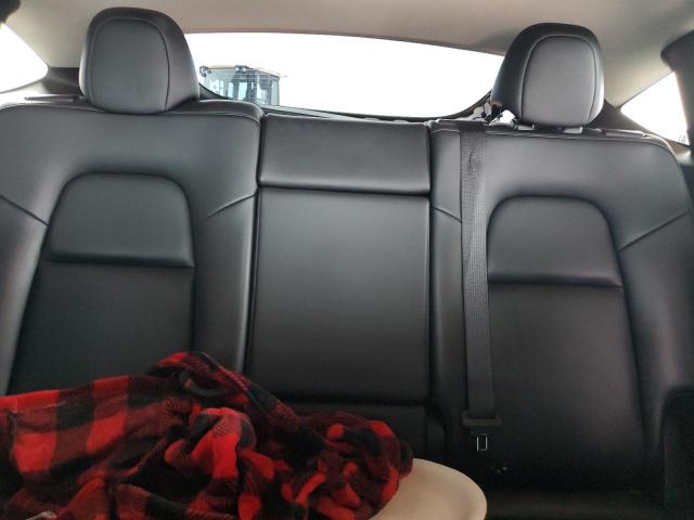 5YJYGAEE9MF260882 - 2021 TESLA MODEL Y WHITE photo 10