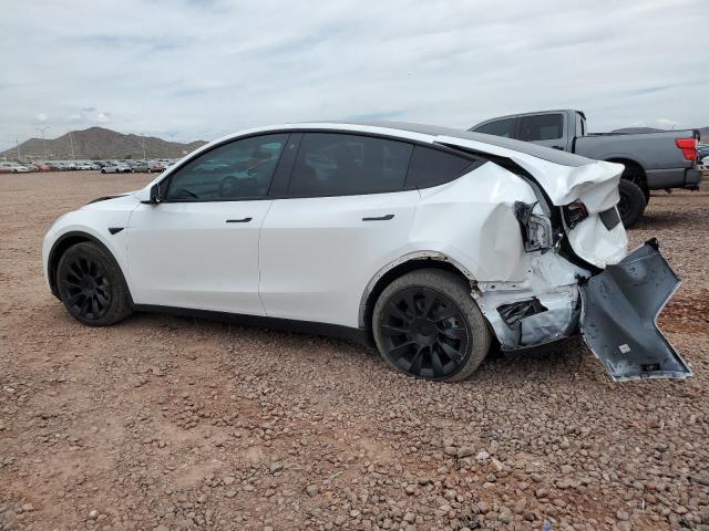 5YJYGAEE9MF260882 - 2021 TESLA MODEL Y WHITE photo 2