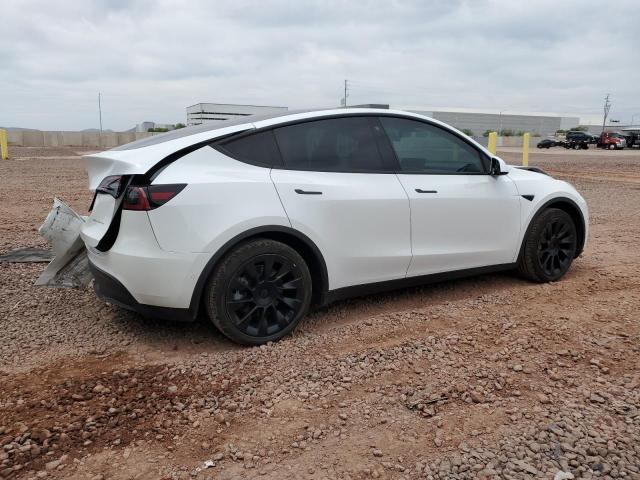 5YJYGAEE9MF260882 - 2021 TESLA MODEL Y WHITE photo 3