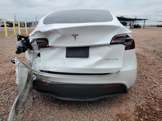 5YJYGAEE9MF260882 - 2021 TESLA MODEL Y WHITE photo 6