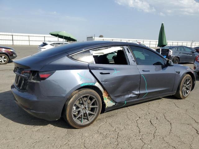 5YJ3E1EA4PF715963 - 2023 TESLA MODEL 3 Gri fotoğraf 3