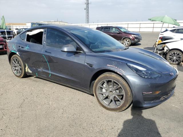 5YJ3E1EA4PF715963 - 2023 TESLA MODEL 3 Gri fotoğraf 4
