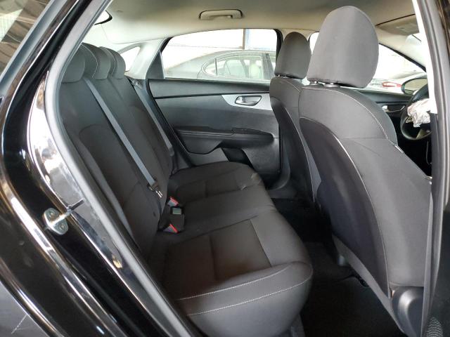 3KPF24AD1KE060828 - 2019 KIA FORTE FE Negro foto 10