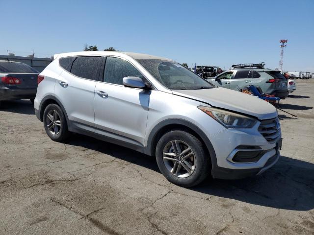 5XYZT3LB1HG408882 - 2017 HYUNDAI SANTA FE S Күміс фото 4