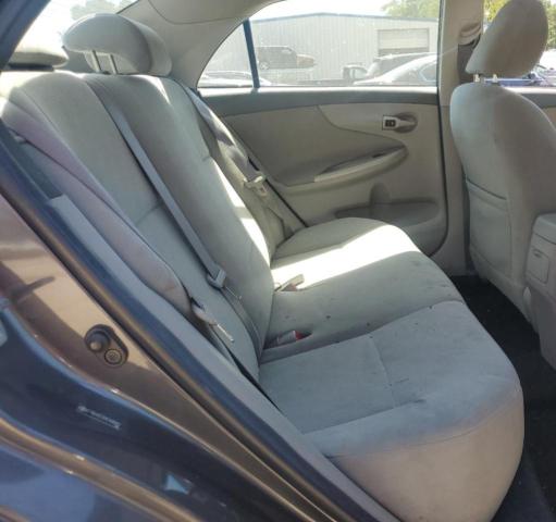 2T1BU4EE8AC406902 - 2010 TOYOTA COROLLA BASE Grau Foto 10