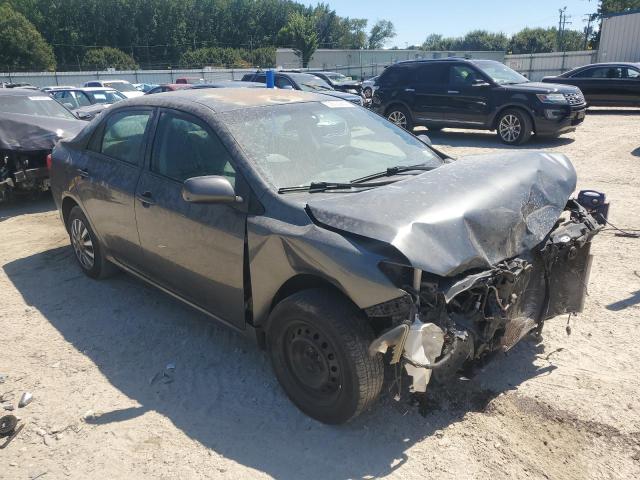 2T1BU4EE8AC406902 - 2010 TOYOTA COROLLA BASE Grau Foto 4