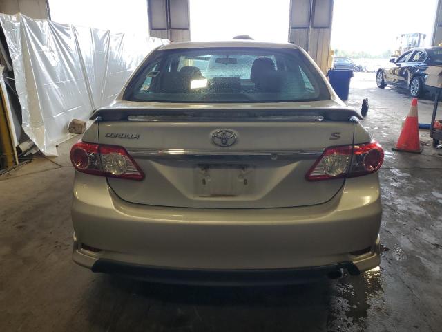 5YFBU4EE8DP211189 - 2013 TOYOTA COROLLA BASE Plata foto 6