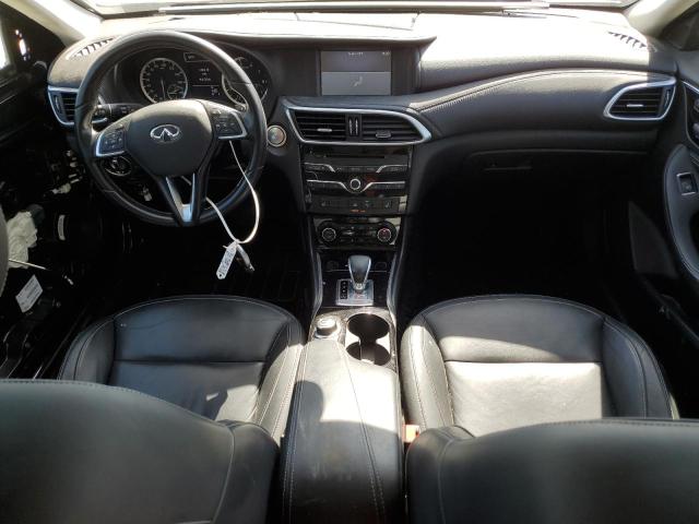 SJKCH5CP5JA059825 - 2018 INFINITI QX30 BASE أسود صورة 8