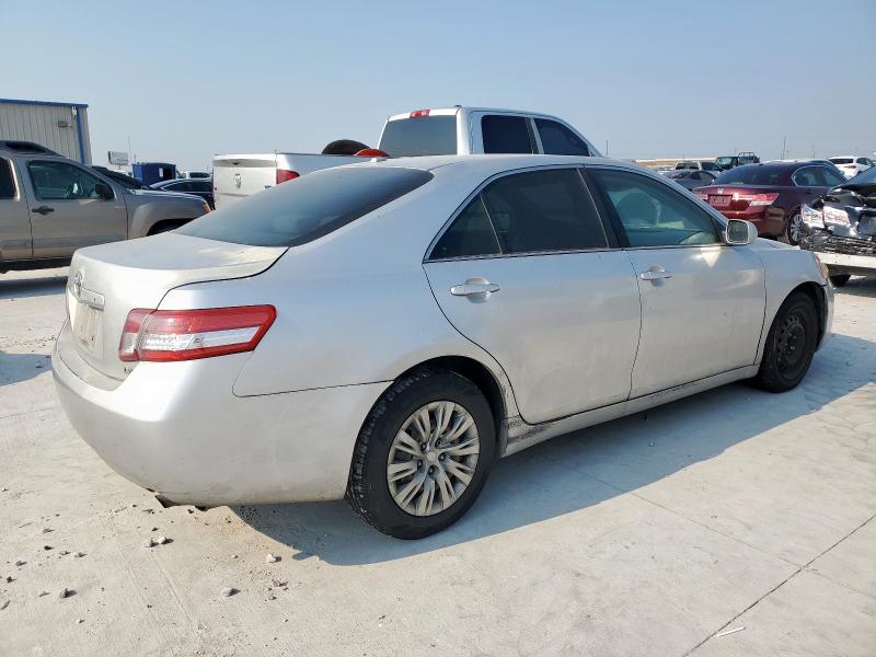4T4BF3EK2AR014965 - 2010 TOYOTA CAMRY BASE SILVER photo 3