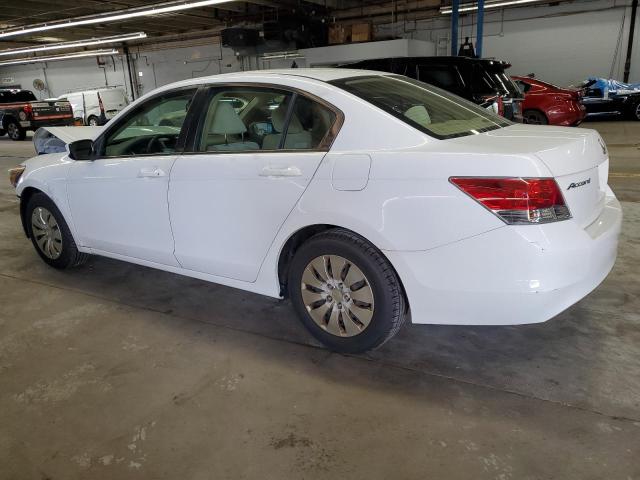 1HGCP26399A086620 - 2009 HONDA ACCORD LX WHITE photo 2