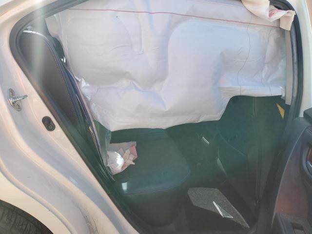 5YFBURHE9JP796076 - 2018 TOYOTA COROLLA L WHITE photo 10