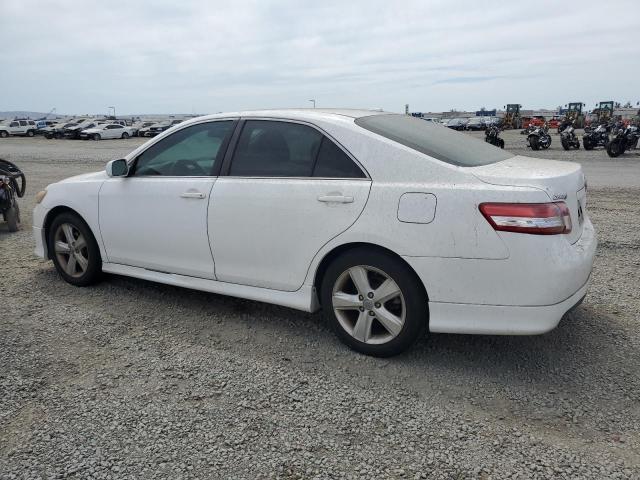 4T1BF3EK6AU578497 - 2010 TOYOTA CAMRY BASE WHITE photo 2