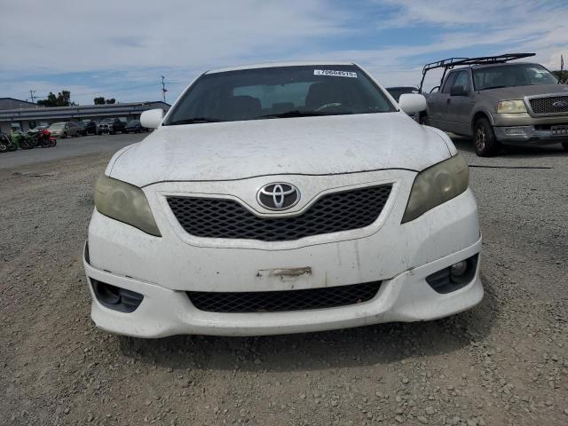 4T1BF3EK6AU578497 - 2010 TOYOTA CAMRY BASE WHITE photo 5