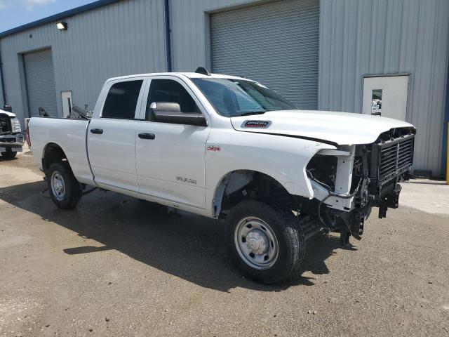 3C6UR5CJ2NG130476 - 2022 RAM 2500 TRADESMAN WHITE photo 4