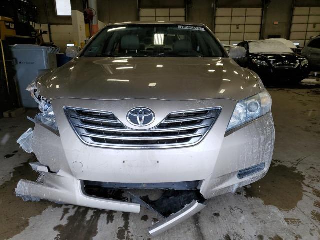 JTNBB46K573009901 - 2007 TOYOTA CAMRY HYBRID TAN photo 5