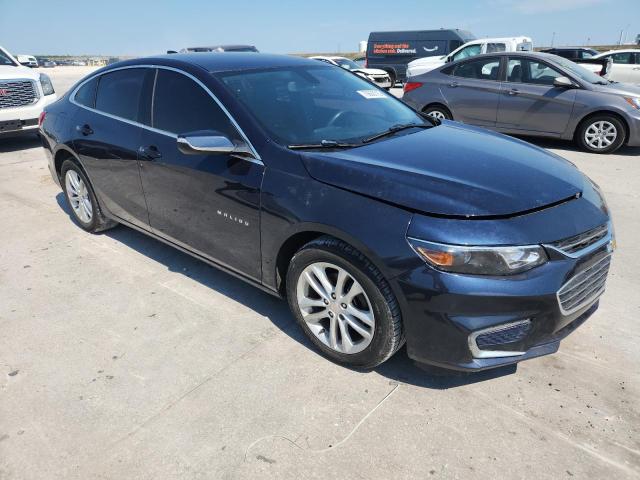 1G1ZD5ST6JF196727 - 2018 CHEVROLET MALIBU LT Blau Foto 4