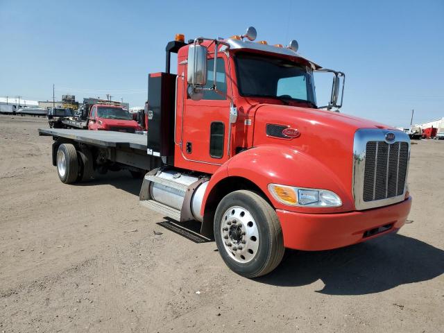 2NP2HM6X8LM639983 - 2020 PETERBILT 337 RED photo 4