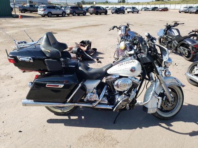 1HD1FCW162Y619113 - 2002 HARLEY-DAVIDSON FLHTCUI 白色 照片 1