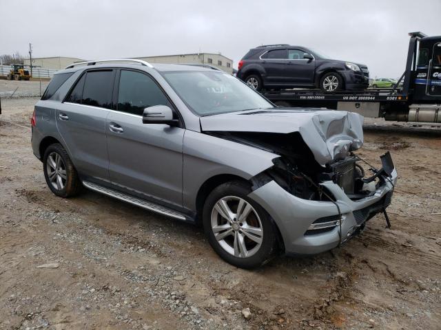 4JGDA5HB3FA614749 - 2015 MERCEDES-BENZ ML 350 4MATIC SILVER photo 4